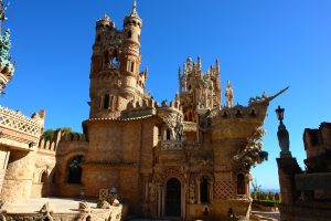 castillo-de-colomares-benalmadena-atrakcje